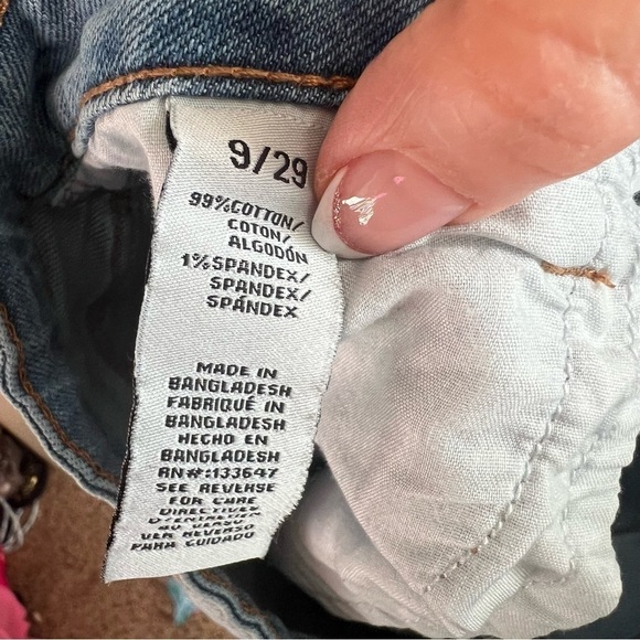 Celebrity Pink Exposed Button Fly Denim Shorts - Picture 7 of 7